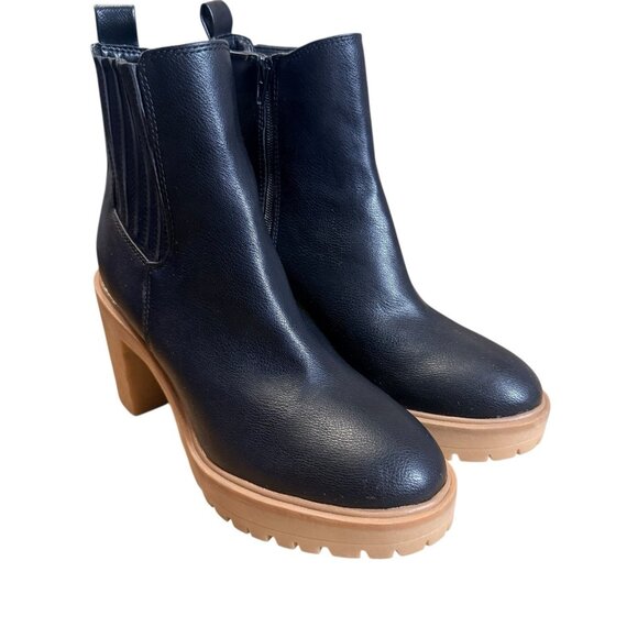 Dolce Vita Jade platform Black Leather Lug Sole Boots Size 10 - Picture 3 of 8